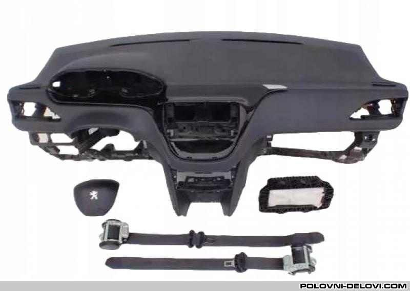 Peugeot  207 Instrument Tabla Enterijer