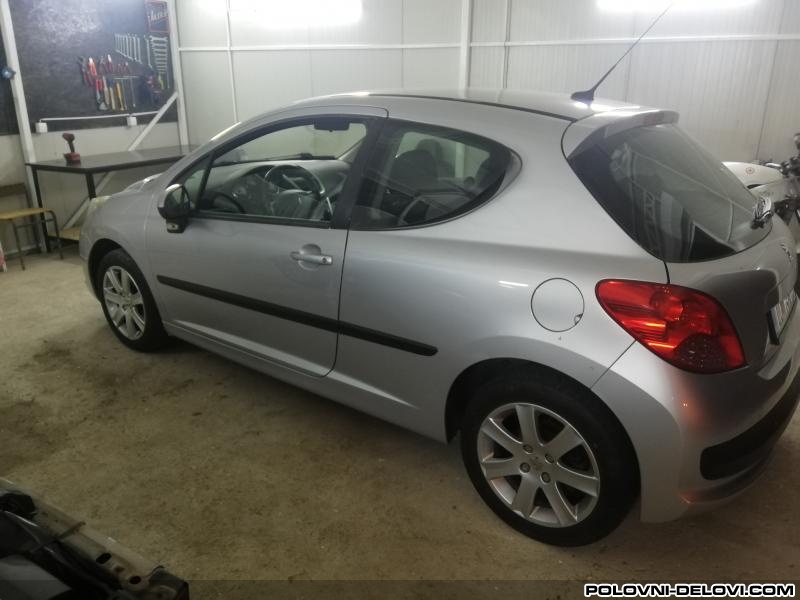 Peugeot  207  Kompletan Auto U Delovima