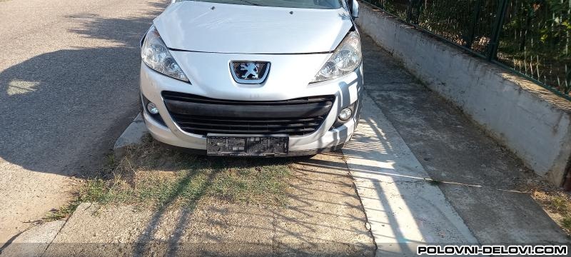 Peugeot  207  Kompletan Auto U Delovima