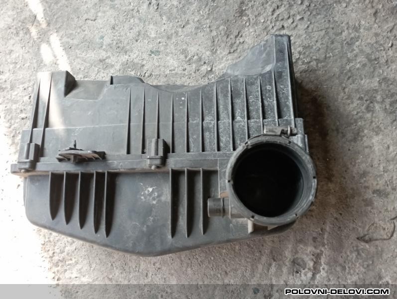 Peugeot  207  Motor I Delovi Motora