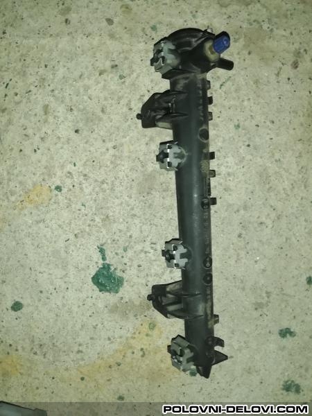 Peugeot  207  Motor I Delovi Motora