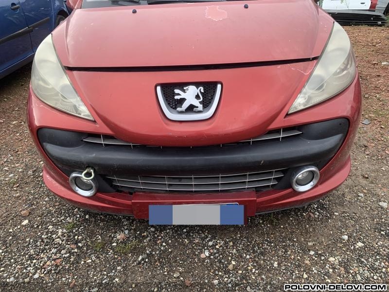 Peugeot  207 Prednji Branik Karoserija