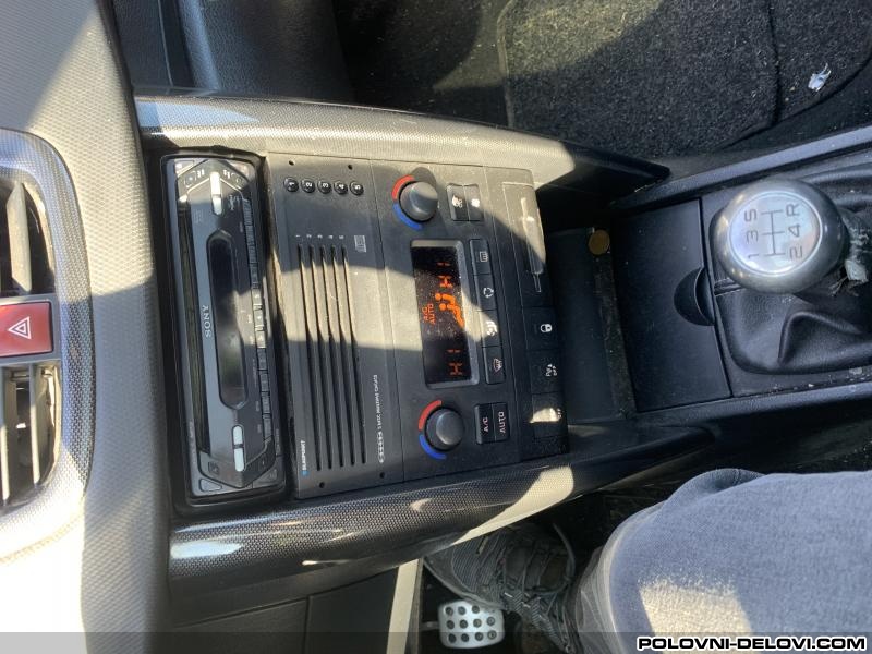 Peugeot  207 Radio CD Multimedia Audio
