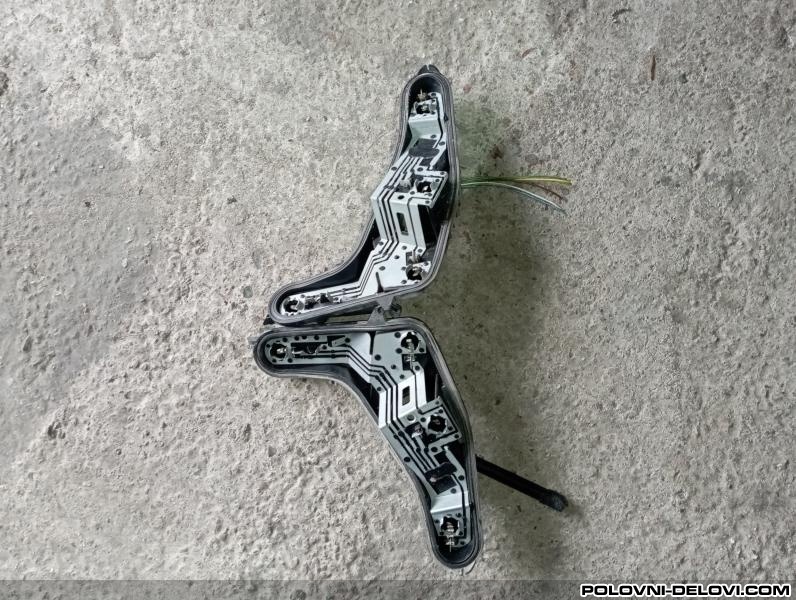 Peugeot  207  Svetla I Signalizacija