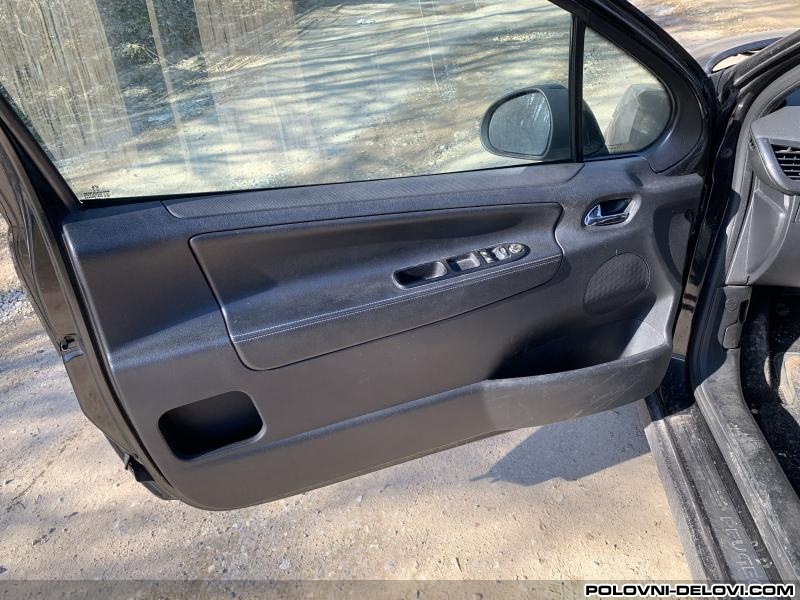 Peugeot  207 Unutrasnja Spoljna Brava Karoserija