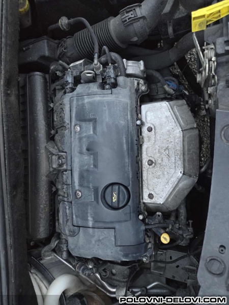 Peugeot  207 VTI Motor I Delovi Motora