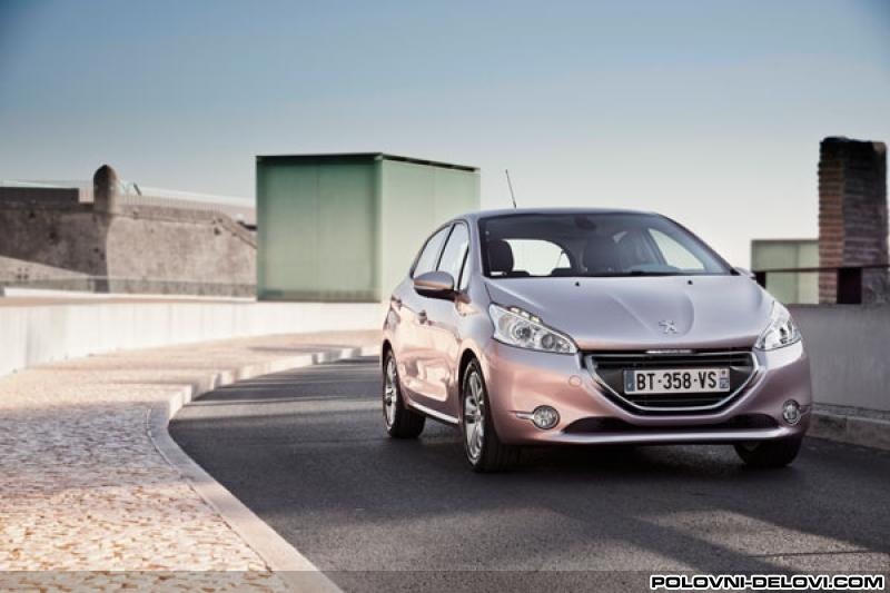 Peugeot  208 1.0 B.1.2 B Kompletan Auto U Delovima