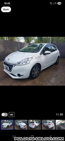 Peugeot  208 1.2b Kompletan Auto U Delovima