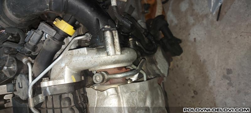 Peugeot  208 1.4 E Hdi Menjac I Delovi Menjaca