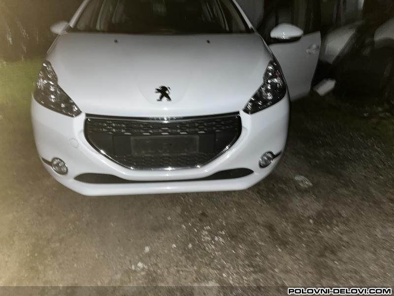 Peugeot  208 1.4 Hdi Kompletan Auto U Delovima