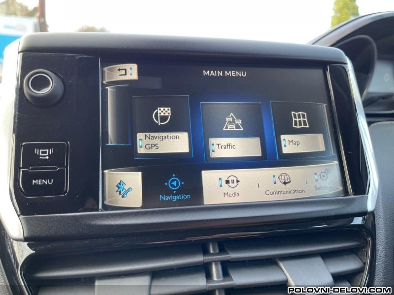 Peugeot  208 1.6 Ehdi Audio