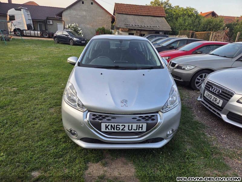 Peugeot  208 1.6 HDI Kompletan Auto U Delovima