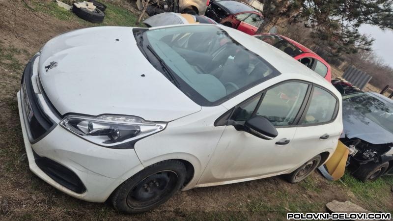 Peugeot  208 1.6ehdi Kompletan Auto U Delovima