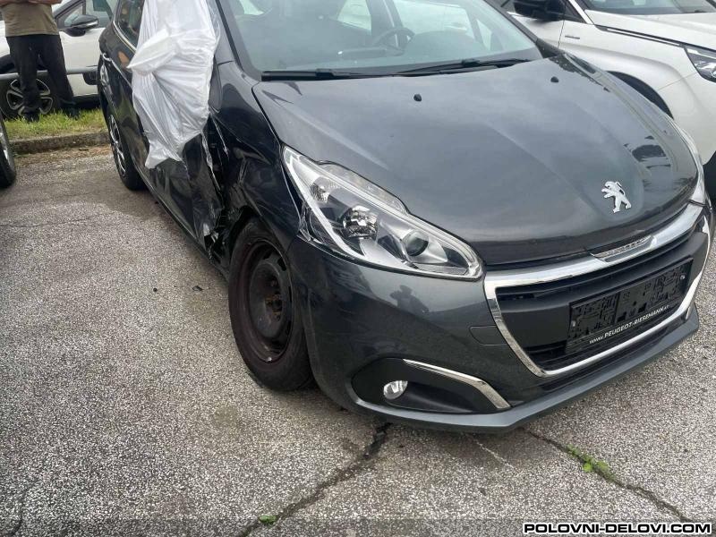 Peugeot  208 1.6ehdi Kompletan Auto U Delovima