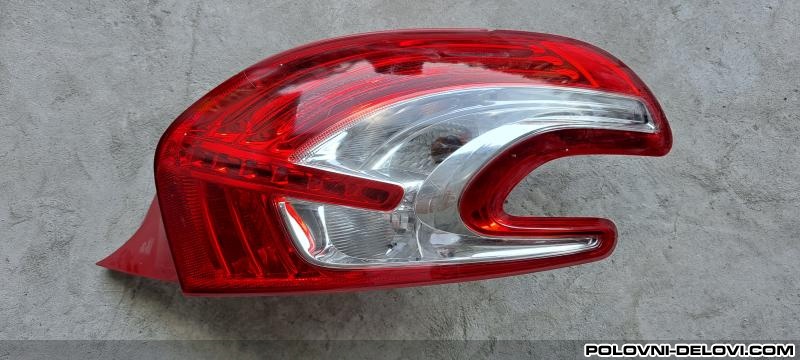 Peugeot  208 Desni Stop Svetla I Signalizacija
