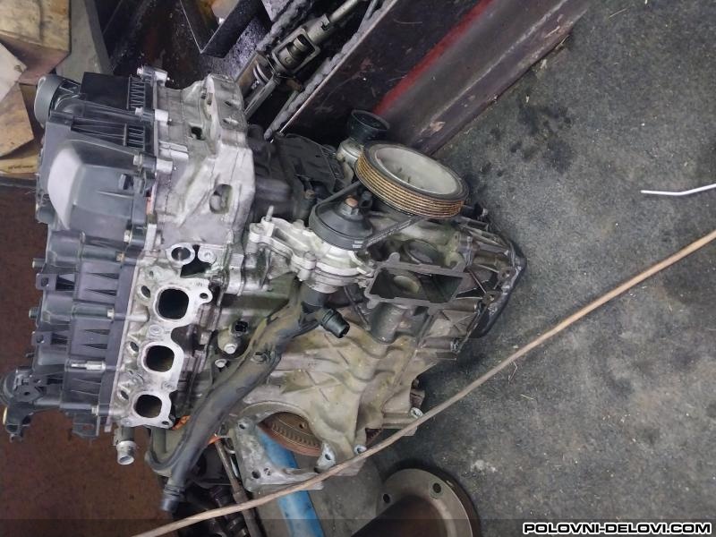 Peugeot  208  Motor I Delovi Motora