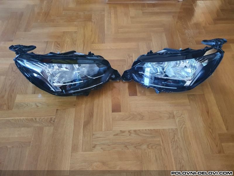 Peugeot  208  Svetla I Signalizacija FAROVI