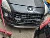 Peugeot  3008 2.0 HDI Kompletan Auto U Delovima