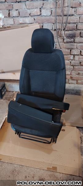 Peugeot  3008  Enterijer