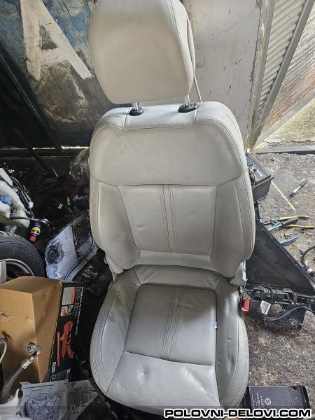 Peugeot  3008  Enterijer