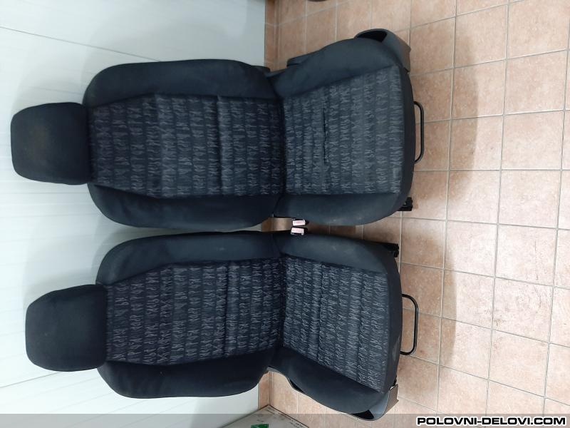 Peugeot  307 1.4 1.6 2.0 HDI Enterijer