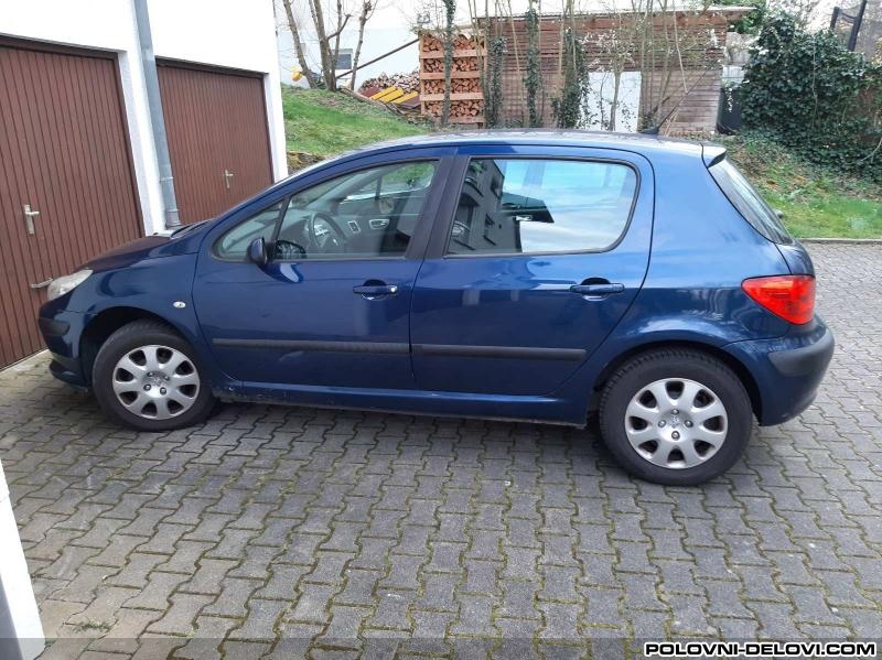 Peugeot  307 1.4 1.6.2.0HDI-BENZ Kompletan Auto U Delovima