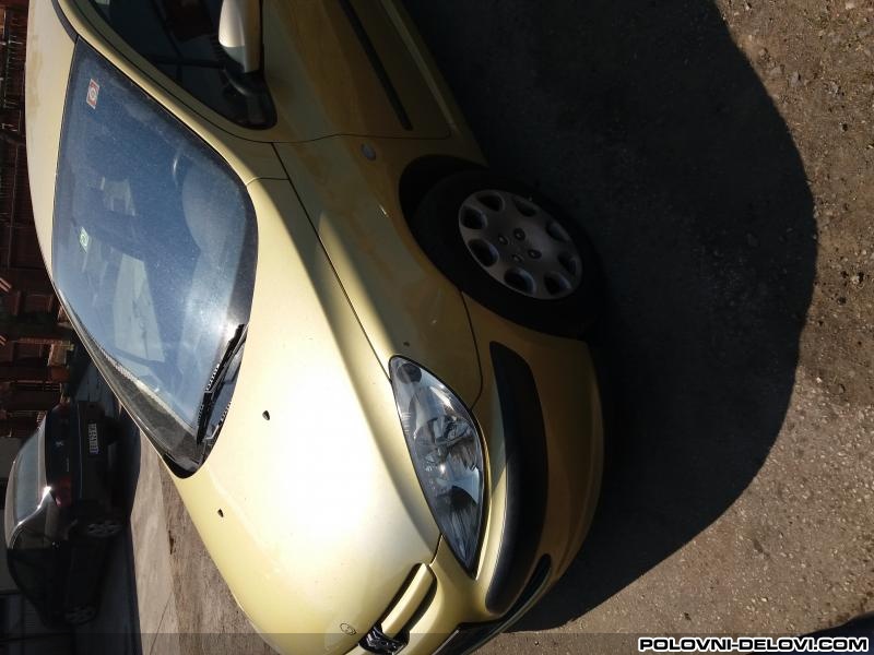 Peugeot  307 1.6benzin  Kompletan Auto U Delovima