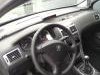 Peugeot  307 2.0 Hdi 100 Kw 136 K Kompletan Auto U Delovima