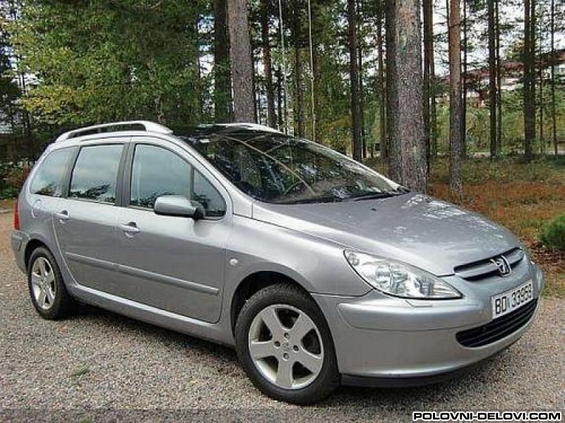 Peugeot  307 DELOVI 307 PEZO Kompletan Auto U Delovima