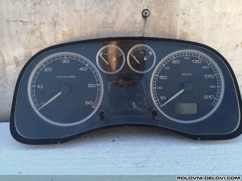 Peugeot  307  Enterijer