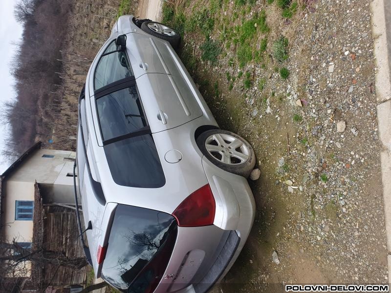 Peugeot  307 Hdi Kompletan Auto U Delovima