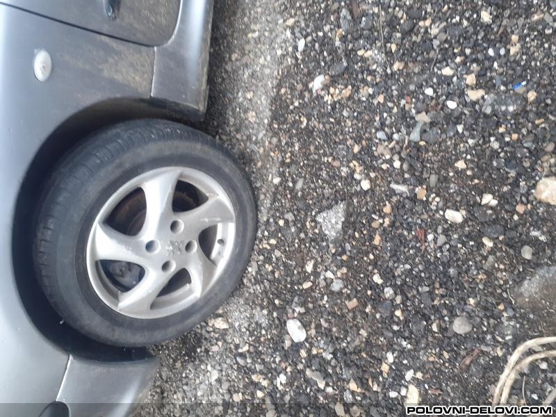 Peugeot  307 Hdi Svetla I Signalizacija