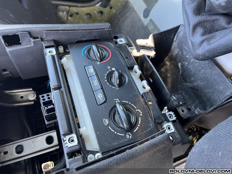 Peugeot  307  Rashladni Sistem