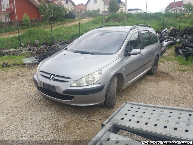 Peugeot  307 Svetlo Siva Kompletan Auto U Delovima