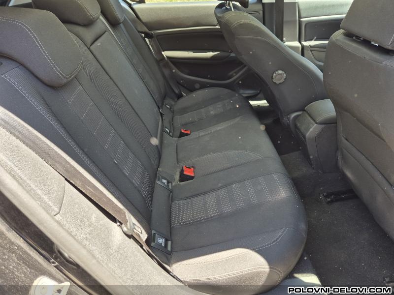 Peugeot  308 1.2 130 Ks Enterijer