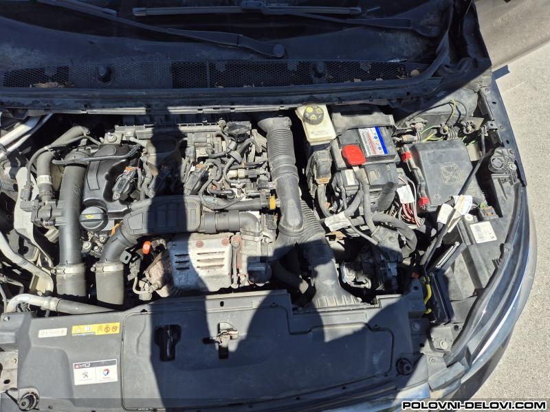 Peugeot  308 1.2 130 PURETECH Motor I Delovi Motora