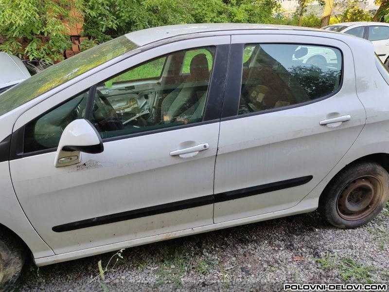 Peugeot  308 1.4b Kompletan Auto U Delovima