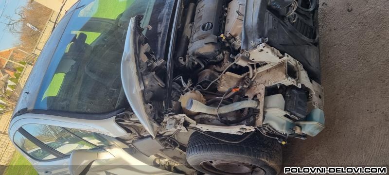 Peugeot  308 1.6 Benzin Vti Kompletan Auto U Delovima