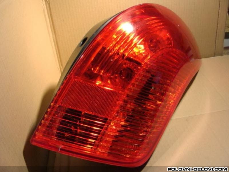 Peugeot  308 1.6 Hdi Svetla I Signalizacija