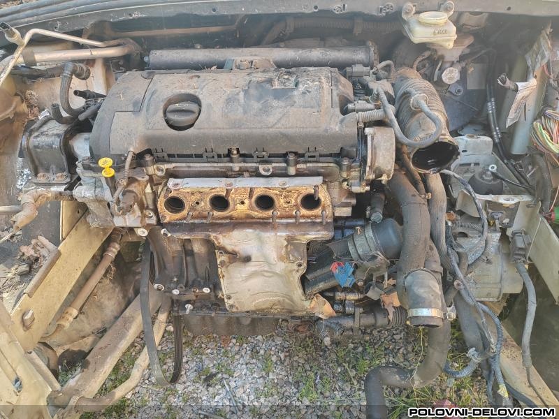 Peugeot  308 1.6vti Kompletan Auto U Delovima