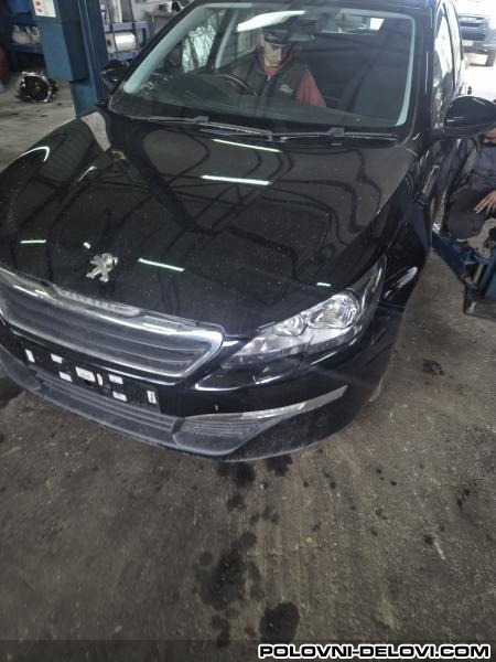 Peugeot  308 2.0ehdi Kompletan Auto U Delovima