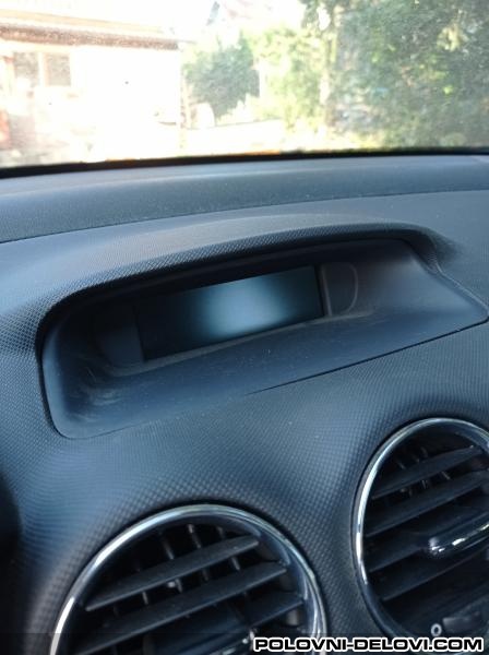 Peugeot  308 Displej Board Comp Razni Delovi