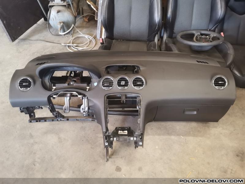 Peugeot  308 Instrument Tabla Enterijer
