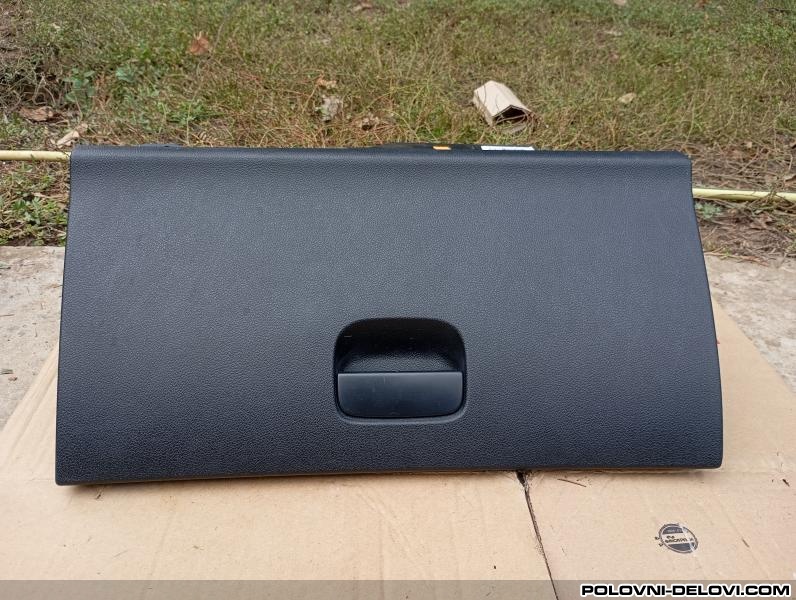 Peugeot  308 Kaseta Pretinac Enterijer