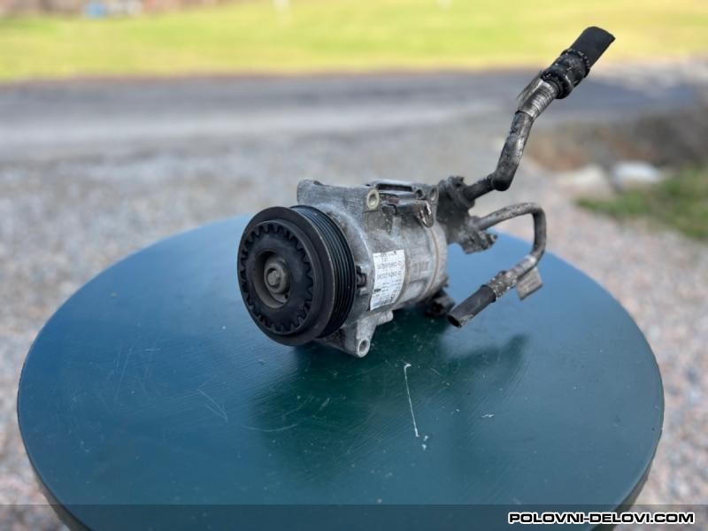 Peugeot  308 Kompresor Klime T9 Motor I Delovi Motora