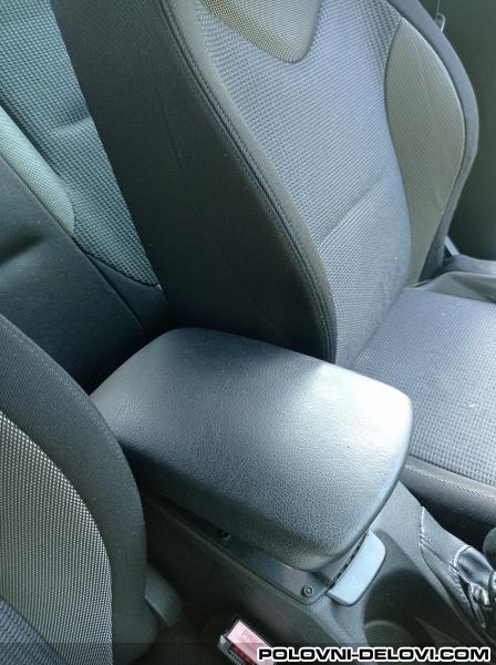 Peugeot  308 Naslon Za Ruku Enterijer