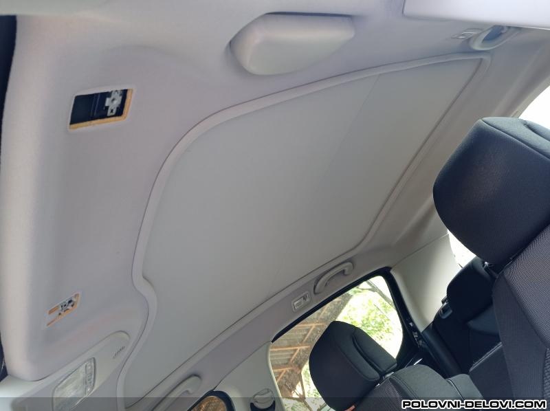 Peugeot  308 Nebo Panorama Enterijer