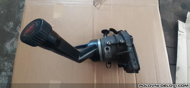 Peugeot  308  Razni Delovi