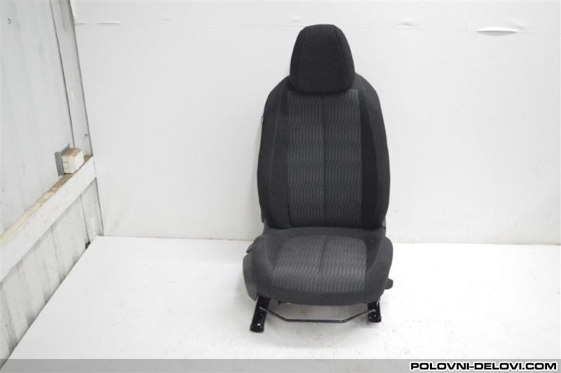 Peugeot  308 Sediste Enterijer