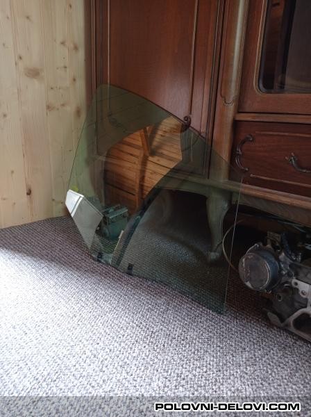 Peugeot  308 Staklo  Stakla